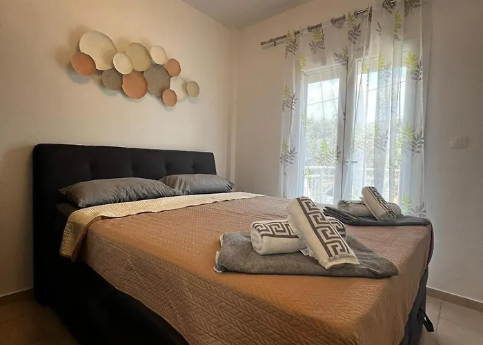 Nissos 2 Thassos * Skála Kallirákhis